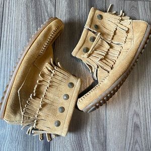 Minnetonka double fringe ankle boot